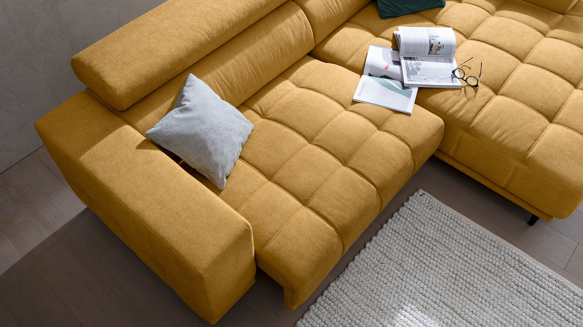 Ecksofa Drees Stoff gelb mit Sitztiefenverstellung
