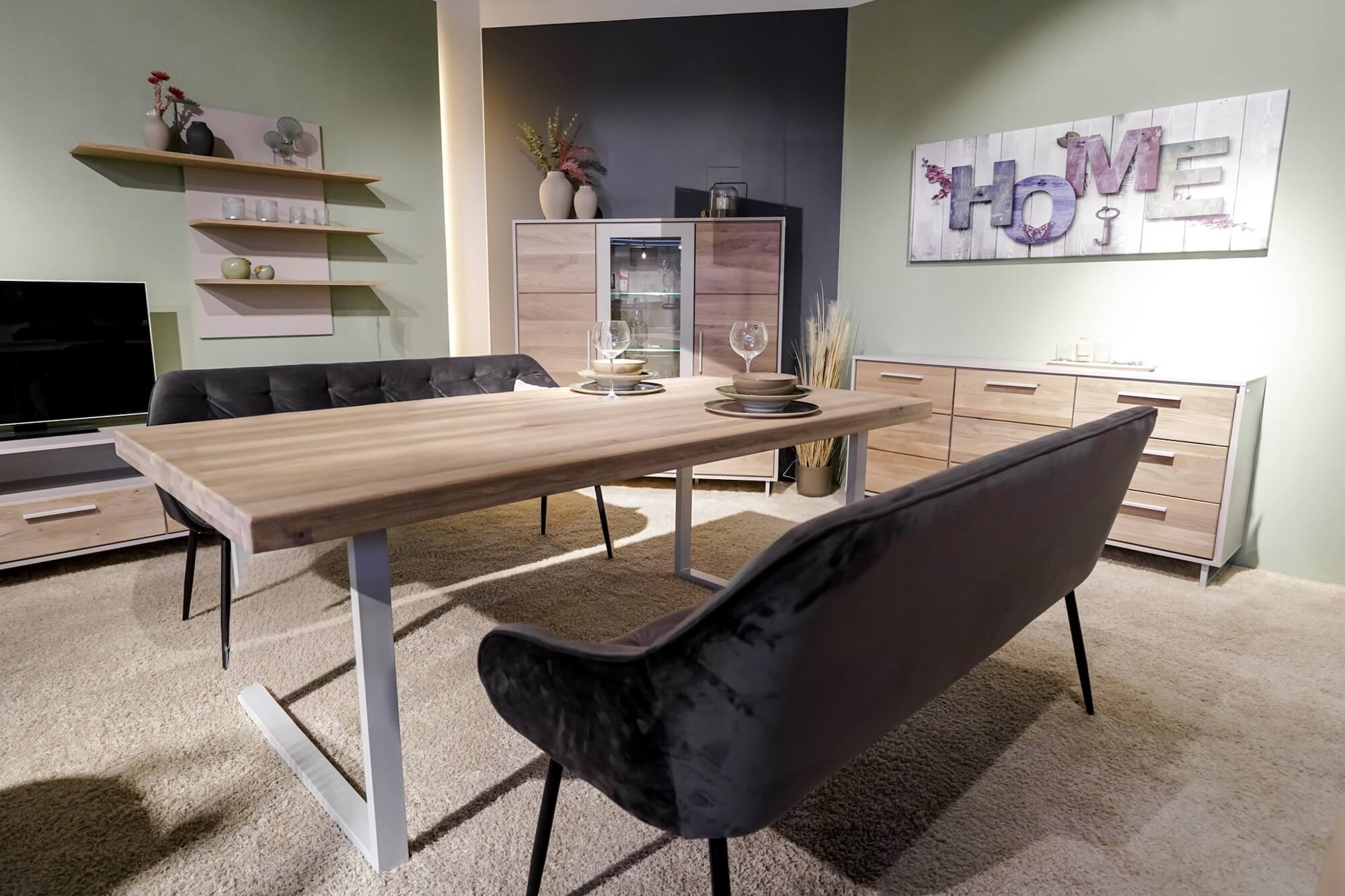Esstisch mit Sitzbank Holz Schwarz