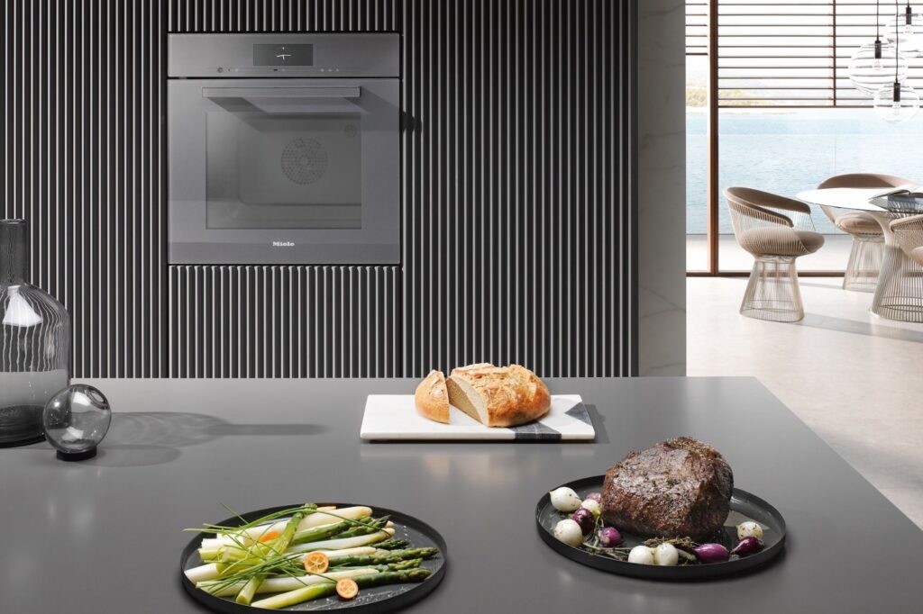 Dampfbackofen miele-dampfbackofen-dgc-7350-kueche-speisen